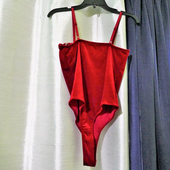 NWT BOZZOLO Red Velvet Pole Dancing Bodysuit SMALL - Picture 7 of 9